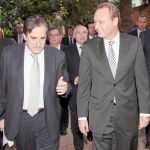 Valeriano Gómez y Alberto Fabra, ayer antes del acto de Ciriec