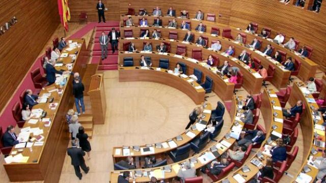 Castellano dice que el PP abre expediente a todos los imputados