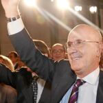 El candidato de CiU, Josep Antoni Duran Lleida, inició la campaña apelando al «centrismo» de CiU