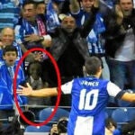 El «fantasma» del estadio resultó ser una anciana aficionada del Oporto