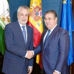 Zoido acuerda con Griñán aplazar los grandes proyectos pendientes