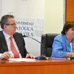 La Católica de Ávila facilita la matrícula a las familias con dificultades