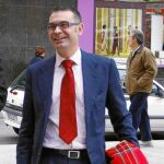 El alcalde de Parla, José María Fraile, ha ordenado modificar las cartas de despido