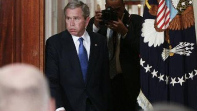 Bush dice en su despedida que no se debe «bajar la guardia» con el terrorismo