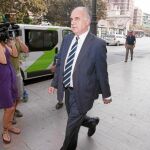 El síndico popular Rafael Blasco, a su llegada al Tribunal Superior de Justicia