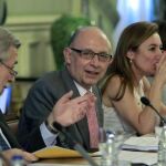 Montoro avanza que déficit hasta junio se situará en torno al 4% bruto de PIB