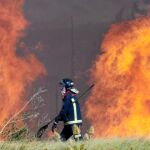 La mano del hombre está detrás de nueve de cada diez incendios forestales. En la imagen, el último fuego producido en la provincia de Burgos