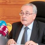 El juez decano, Francisco Guerrero, ayer durante su comparecencia ante los medios