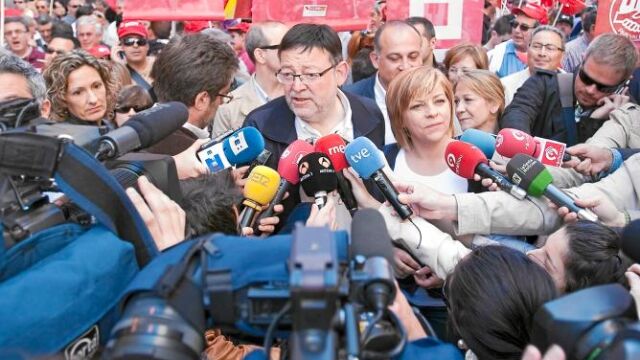 Puig cumple cien días con un PSPV dividido y cerca del «tripartito»