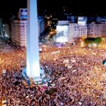 Cientos de miles de personas salieron a las calles de Buenos Aires
