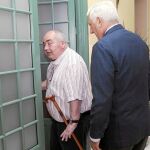 Manuel Pastrana, junto a Santiago Herrero en una reunión reciente, no cree que la rehabilitación de viviendas sustituya a la construcción