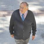 Carlos Ruiz Cortadi se marchó del País Vasco para salvar su vida y se instaló en Madrid. Como casi todos los exiliados, no va a regresar, ya ha rehecho su vida
