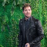 David Bisbal se pone la camiseta de Alejandro Sanz en apoyo a los 'dreamers'