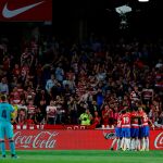 El Granada celebra el gol