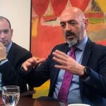 El rector Joaquin Goyache, junto a Javier Serra, delegado del rector para la comunicación