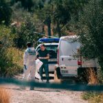 Miembros de la Guardia Civil investigando el parricidio en Godella en 2014
