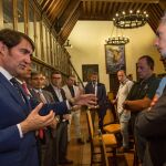 Suárez-Quiñones, tras la reunión con los alcaldes de Pedro Bernardos y Gavilanes