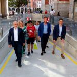 Puente, Del Olmo, Conrado Íscar y Caramanzana, entre otros,en uno de los accesos
