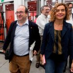 El líder socialista, Miquel Iceta, junto a Meritxell Batet en el Consejo Nacional de la formación.