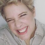 Tania Llasera tiene el mensaje que tienes que leer después de tus vacaciones