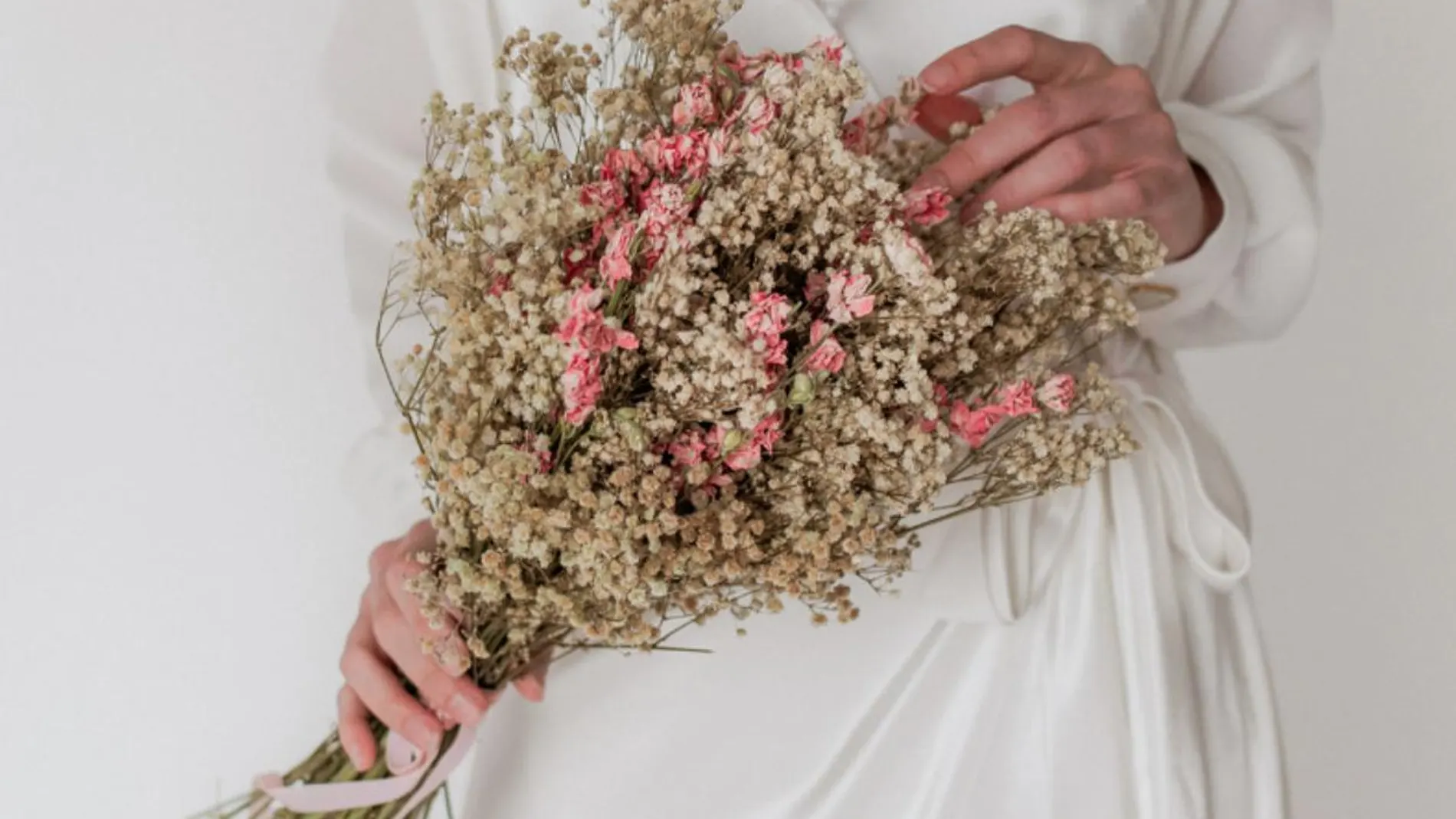 Ramos de novia secos que te durarán toda la vida