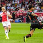 Van de Beek marcó en su último partido con el Ajax