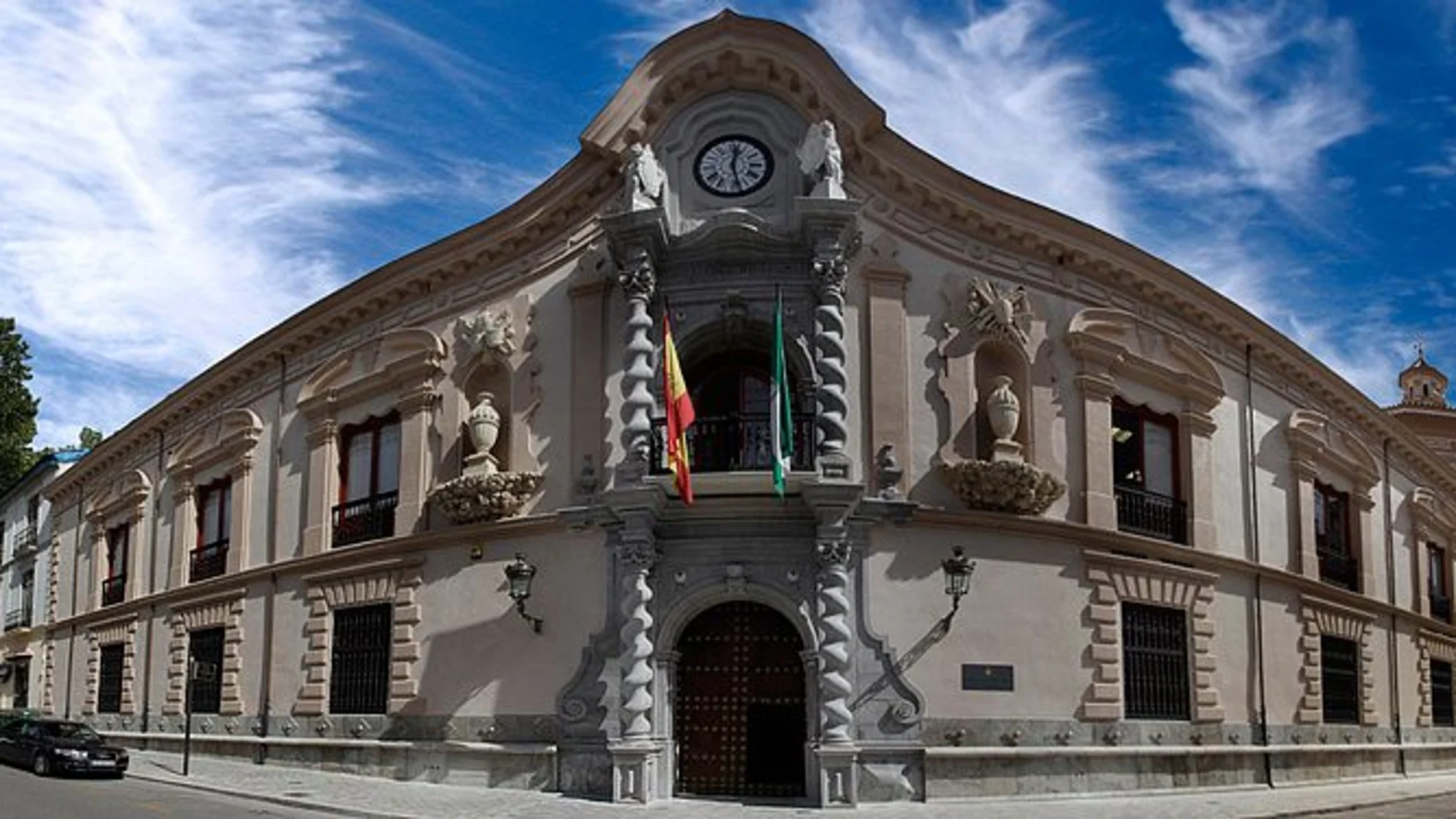Vista de la fachada principal de la sede del Consejo Consultivo de Andalucía / Foto: La Razón