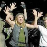 "Madre coraje y sus hijos": La contradicción humana