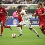 Hazard en su debut con el Real Madrid en Houston