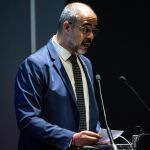Miquel Buch presentando la nueva promoción de los Mossos