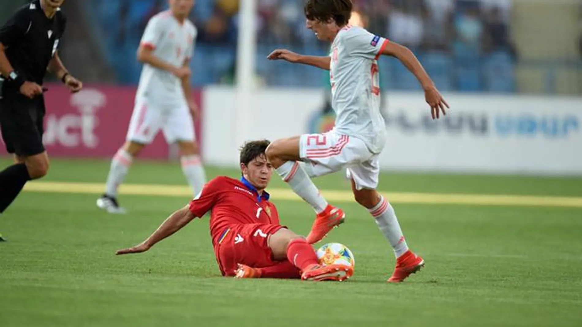 Bryan durante un encuentro del Europeo sub-19