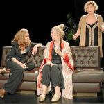 De izda. a dcha., Mona Martínez, Amparo Fernández y Ana Wagener