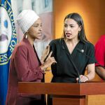 Las congresistas Rashida Tlaib, llhan Omar, Alexandria Ocasio-Cortez, y Ayanna Pressley en una comparecencia pública ayer