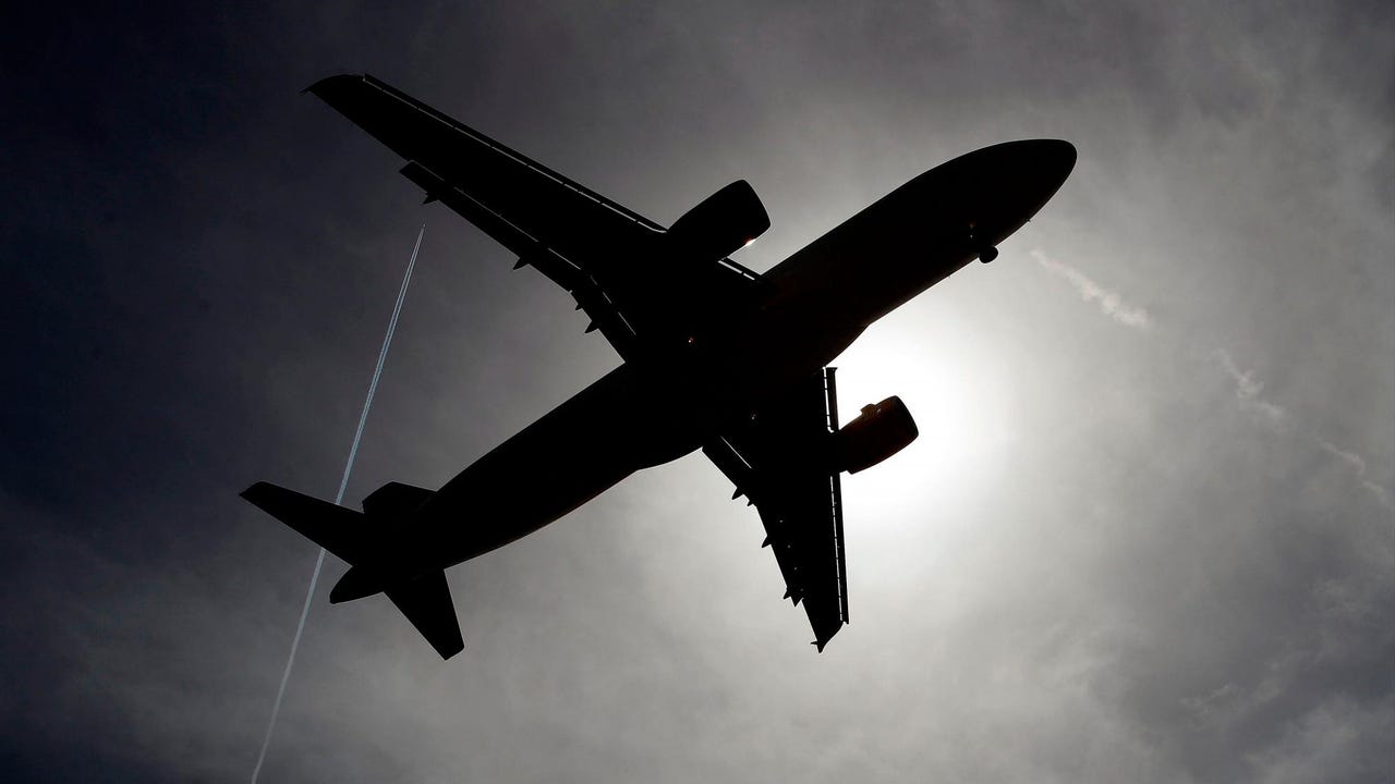 Cancelados los vuelos entre Barcelona y Santander por el mal tiempo en Cataluña