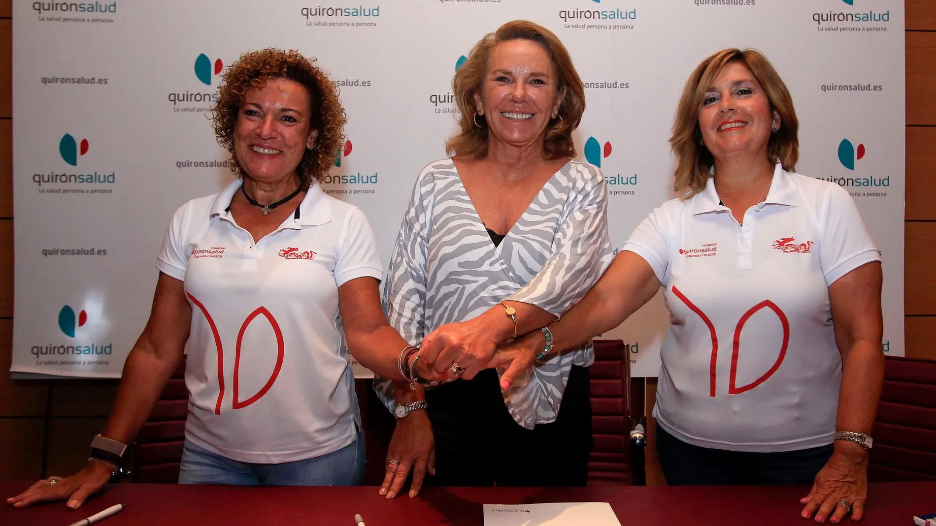 Firma del convenio de colaboración entre Quirónsalud Sagrado Corazón y la Asociación BCS Sevilla / Manuel Olmedo