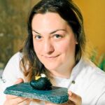 María José Martínez: Conejo negro para chuparse los dedos