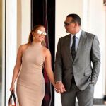 Jennifer Lopez, con total nude look