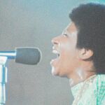 Aretha Franklin canta en una escena de las grabaciones de «Amacing Grace», el documental que ha rescatado la filmación de 1972