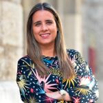 La concejala de Cultura y Turismo del Ayuntamiento de Palencia, Laura Lombraña, atiende a LA RAZÓN