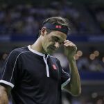 Federer, durante su partido contra Dimitrov
