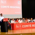 El secretario general del PSRM, Diego Conesa, contestó una a una a todas las intervenciones y opiniones que se manifestaron durante la reunión del Comité Regional del partido. LA RAZÓN