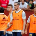 Bale, en el calentamiento antes del partido