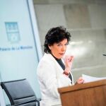 La portavoz del Gobierno y ministra en funciones de Educación, Isabel Celaá, hoy tras el Consejo de ministros