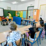 Las clases de todas las materias pasarán a ser de una hora en vez de 45 minutos el próximo curso. Foto: Ke-imagen