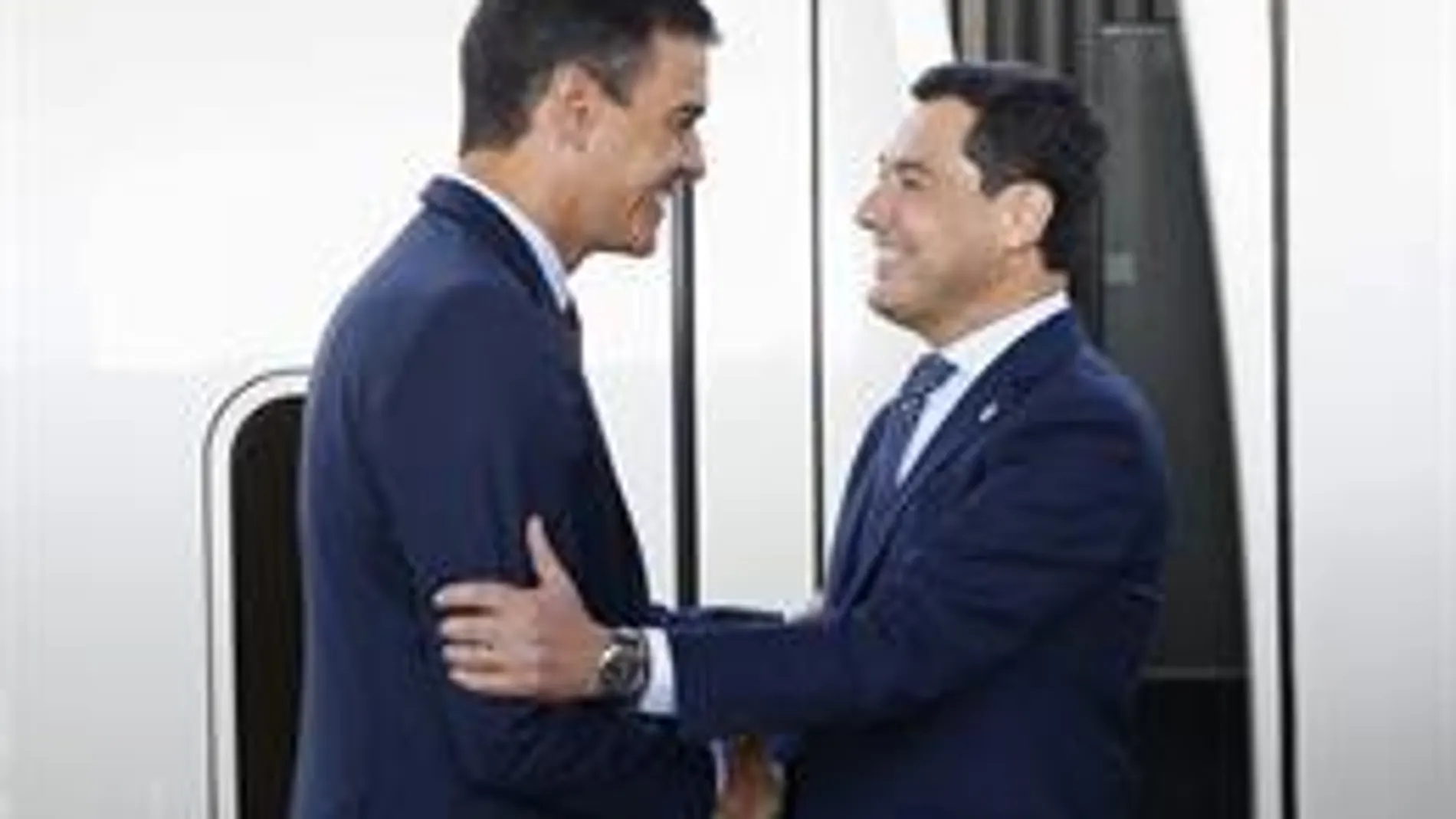 Pedro Sánchez y Juanma Moreno / Foto: EP