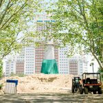 Hasta ahora las obras de la Plaza de España tan sólo habían tenido afecciones menores en un par de carriles de circulación y en el tránsito peatonal. Foto: David Jar