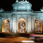 Imagen de archivo del belén de luces de la Puerta de Alcalá.