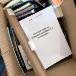 Toni Roldán fotografía el pacto de gobierno firmado por Albert Rivera y Pedro Sánchez en 2016