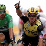 Groenewegen celebra su victoria