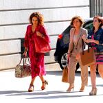 Las representantes del PSOE a su llegada a la reunión/C. Pastrano